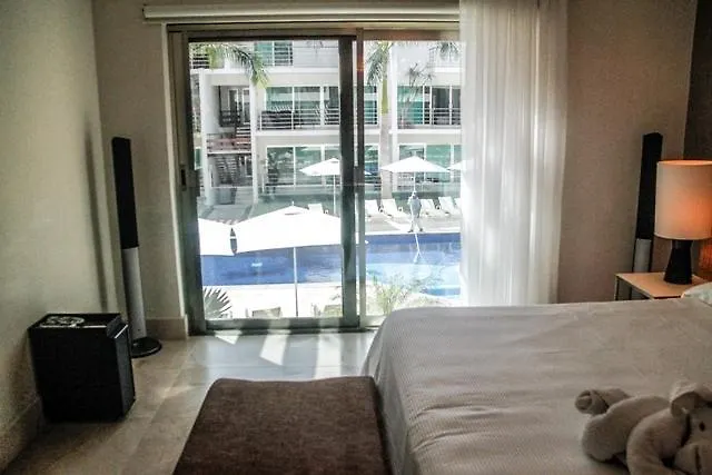 Hotel Via 38 Playa del Carmen