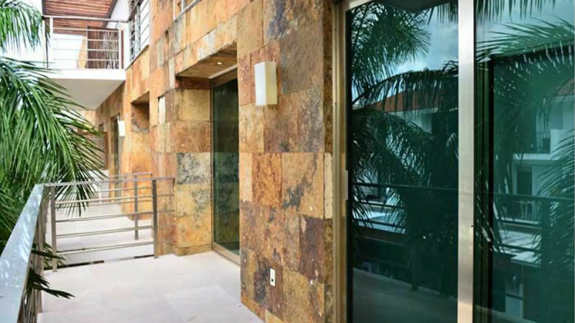 Hotel Via 38 Playa del Carmen